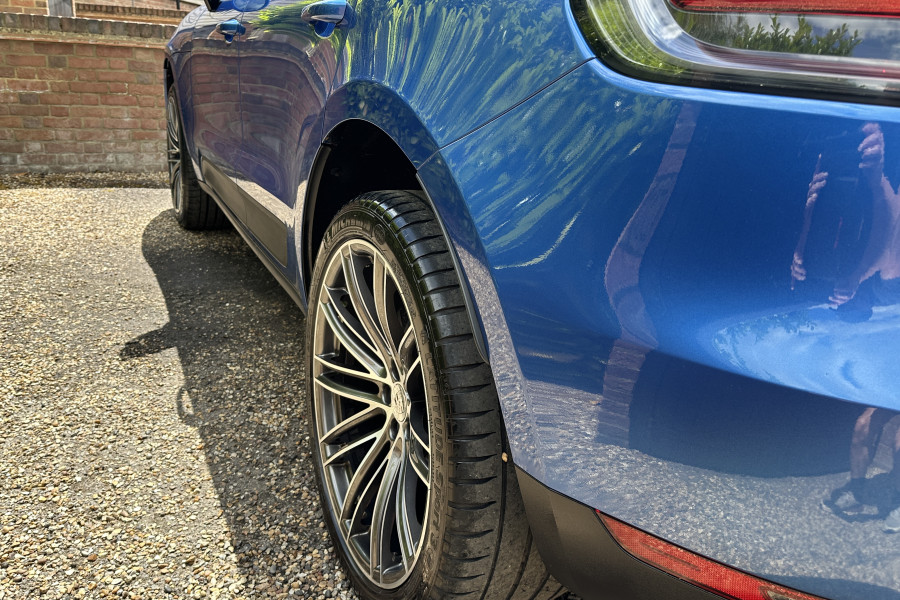 Porsche Macan 